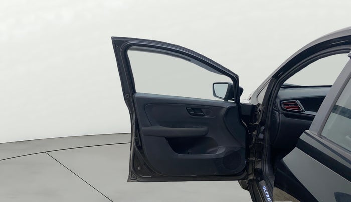 2024 Tata ALTROZ XZ Plus (S) Dark Edition, Petrol, Manual, 14,856 km, LHS Front Door