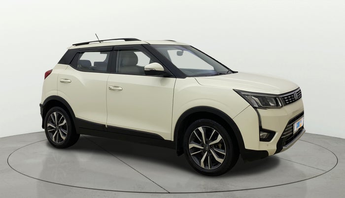 2020 Mahindra XUV300 W8 (O) 1.2 PETROL, Petrol, Manual, 42,702 km, SRP