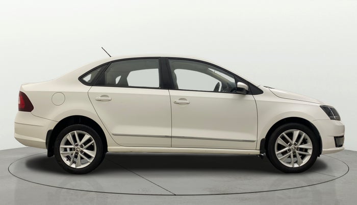 2019 Skoda Rapid STYLE 1.6 MPI, Petrol, Manual, 58,211 km, Right Side View