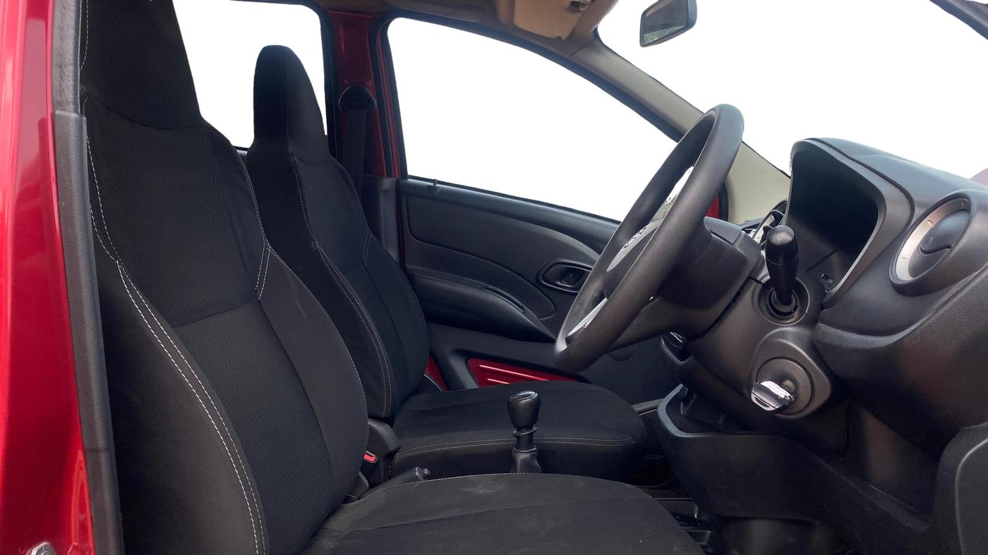 2017 Datsun Redi Go T (O), Petrol, Manual, 77,697 km, Right Side Front Door Cabin