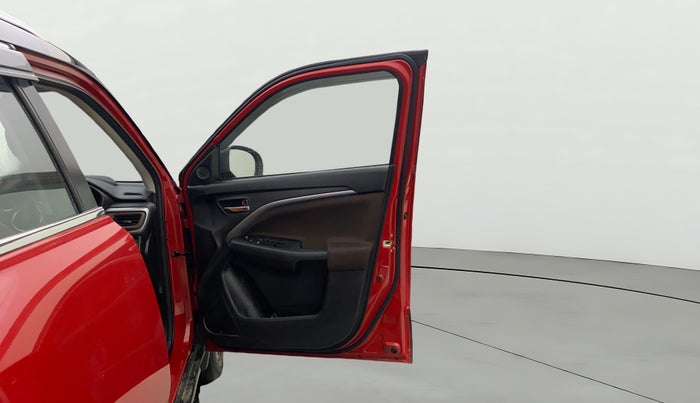 2023 Maruti BREZZA ZXI + SMART HYBRID DUAL TONE, Petrol, Manual, 65,858 km, RHS Front Door