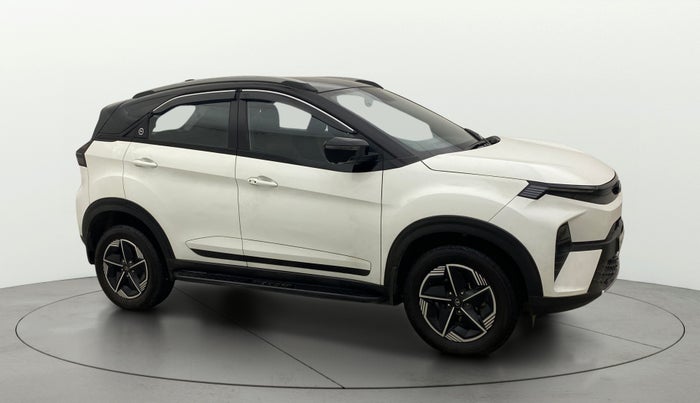 2024 Tata NEXON FEARLESS + SUNROOF DCA DUAL TONE 1.2 PETROL, Petrol, Automatic, 12,643 km, SRP