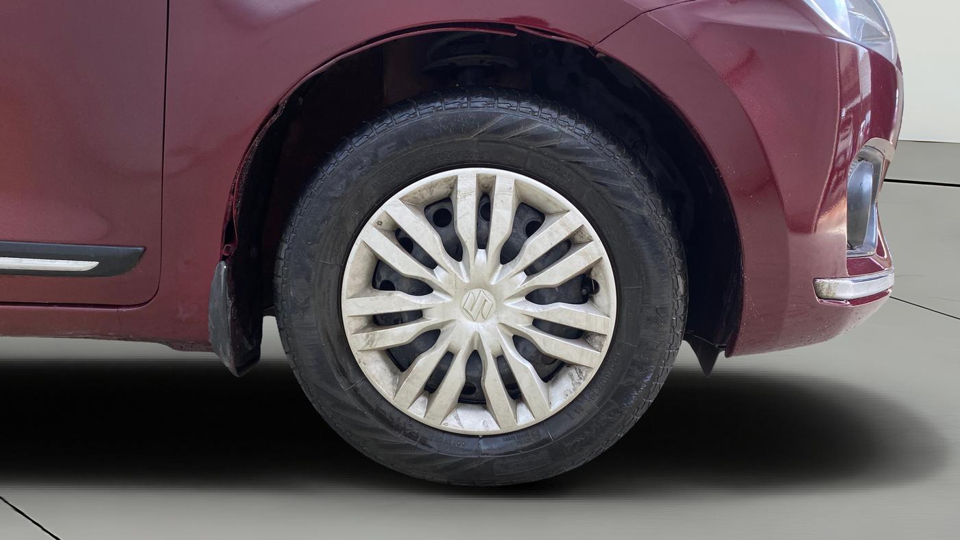 2018 Maruti Dzire VXI, Petrol, Manual, 49,499 km, Right Front Wheel