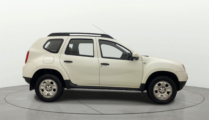 2013 Renault Duster RXE PETROL, Petrol, Manual, 54,461 km, Right Side View