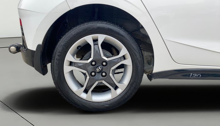 2023 Hyundai NEW I20 SPORTZ 1.2 MT, Petrol, Manual, 54,110 km, Right Rear Wheel