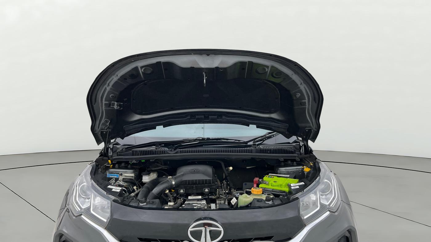 2021 Tata NEXON XZ PETROL, Petrol, Manual, 23,981 km, Open Bonet