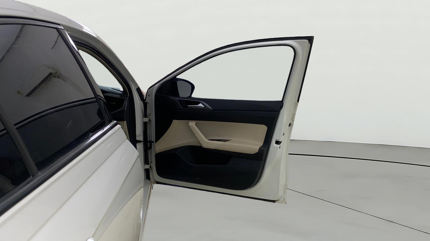 2022 Volkswagen VIRTUS GT PLUS TSI 1.5 EVO DSG, Petrol, Automatic, 26,465 km, RHS Front Door