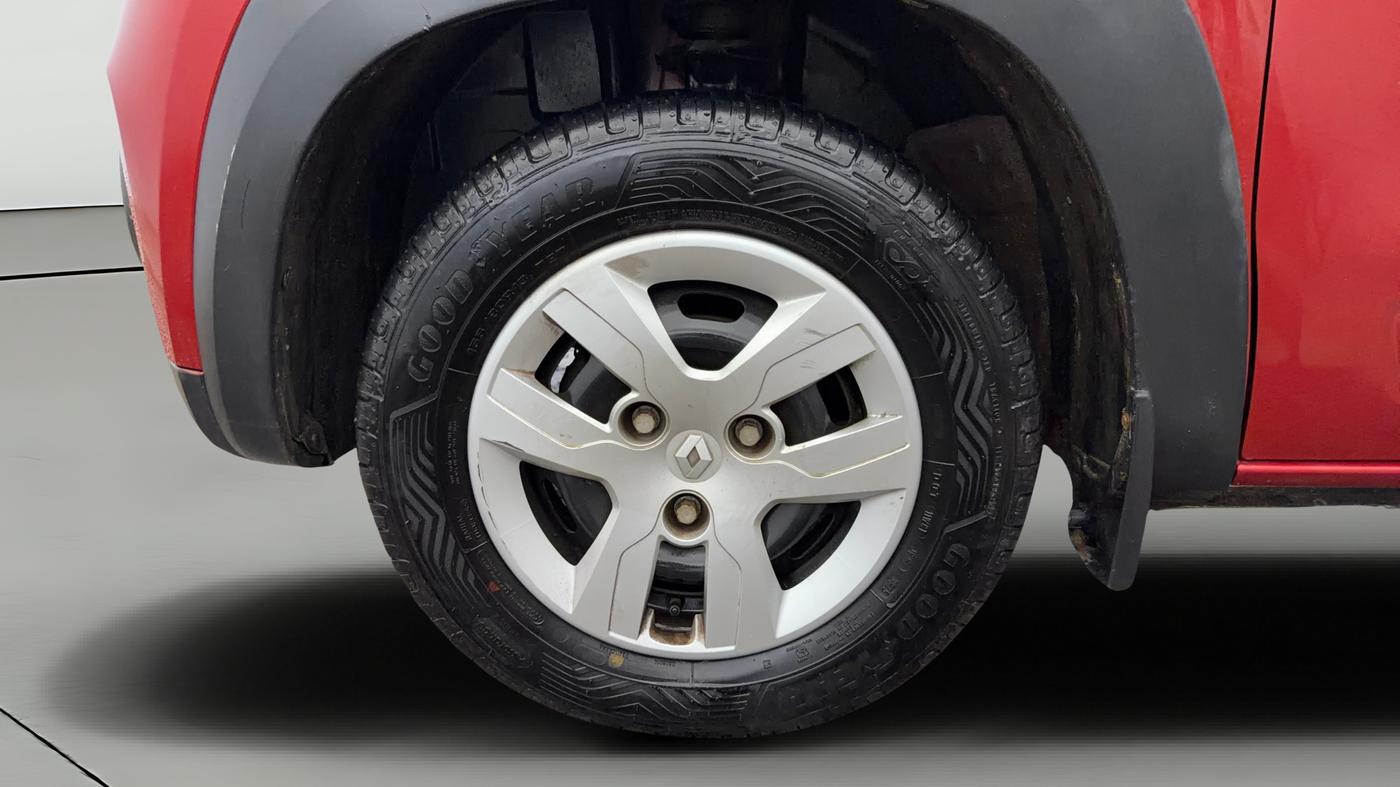 2019 Renault Kwid RXL, Petrol, Manual, 24,996 km, Left Front Wheel