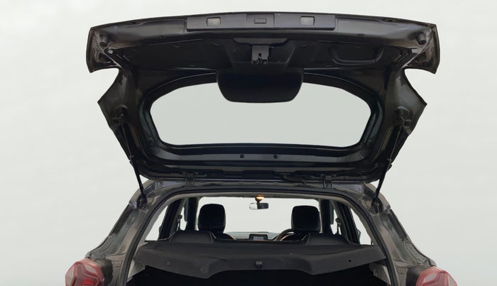 2022 Tata PUNCH PURE MT, Petrol, Manual, 42,135 km, Boot Door Open