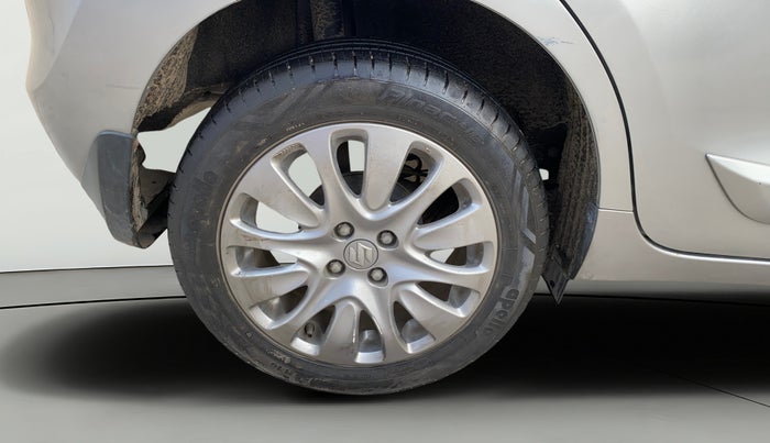 2017 Maruti Baleno ZETA PETROL 1.2, Petrol, Manual, 34,287 km, Right Rear Wheel