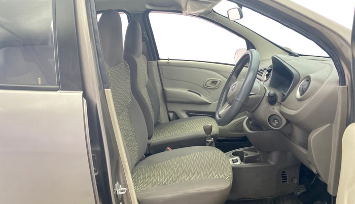 2016 Datsun Redi Go T (O), Petrol, Manual, 40,672 km, Right Side Front Door Cabin