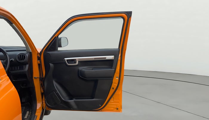 2019 Maruti S PRESSO VXI AMT, Petrol, Automatic, 50,231 km, RHS Front Door