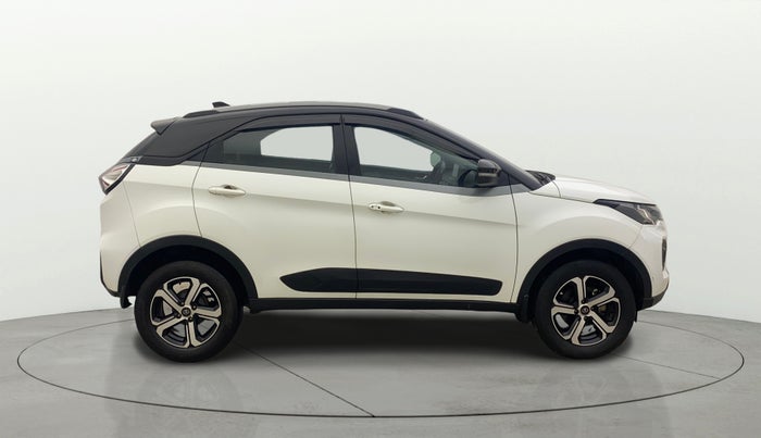2021 Tata NEXON XZA PLUS (O) DIESEL DUAL TONE, Diesel, Automatic, 46,355 km, Right Side View