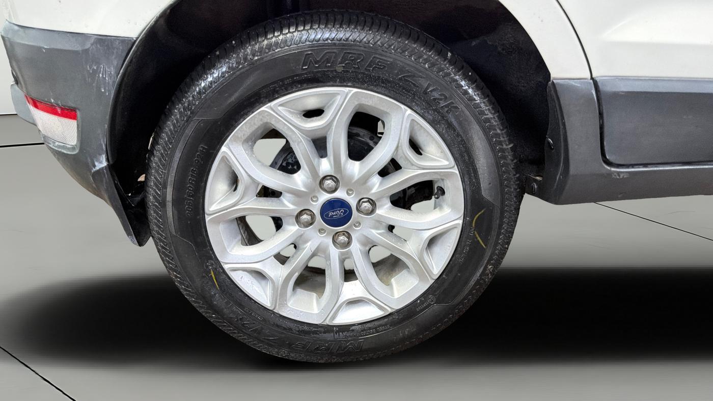 2015 Ford Ecosport TITANIUM 1.5L PETROL AT, Petrol, Automatic, 19,675 km, Right Rear Wheel