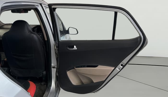 2019 Hyundai Grand i10 SPORTZ 1.2 KAPPA VTVT, Petrol, Manual, 43,512 km, RHS Rear Door