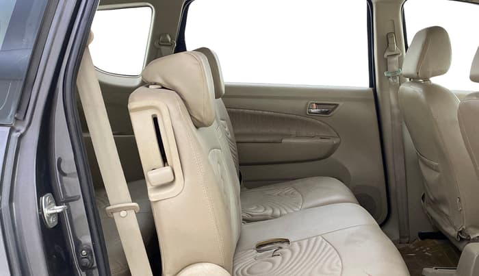 2015 Maruti Ertiga VXI CNG, CNG, Manual, 81,031 km, Right Side Rear Door Cabin