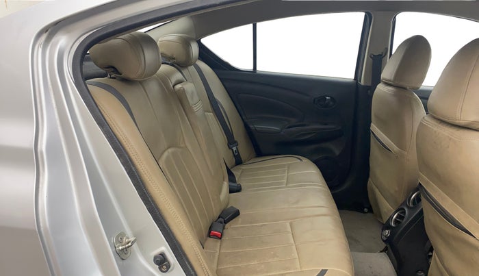 2013 Renault Scala RXE DIESEL, Diesel, Manual, 1,18,187 km, Right Side Rear Door Cabin