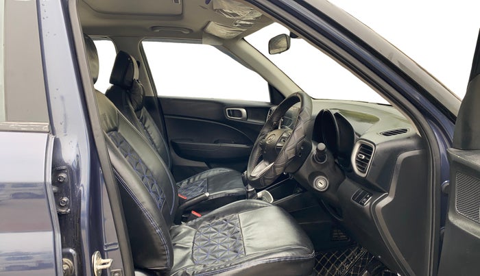 2021 Hyundai VENUE SX 1.5 CRDI, Diesel, Manual, 17,812 km, Right Side Front Door Cabin