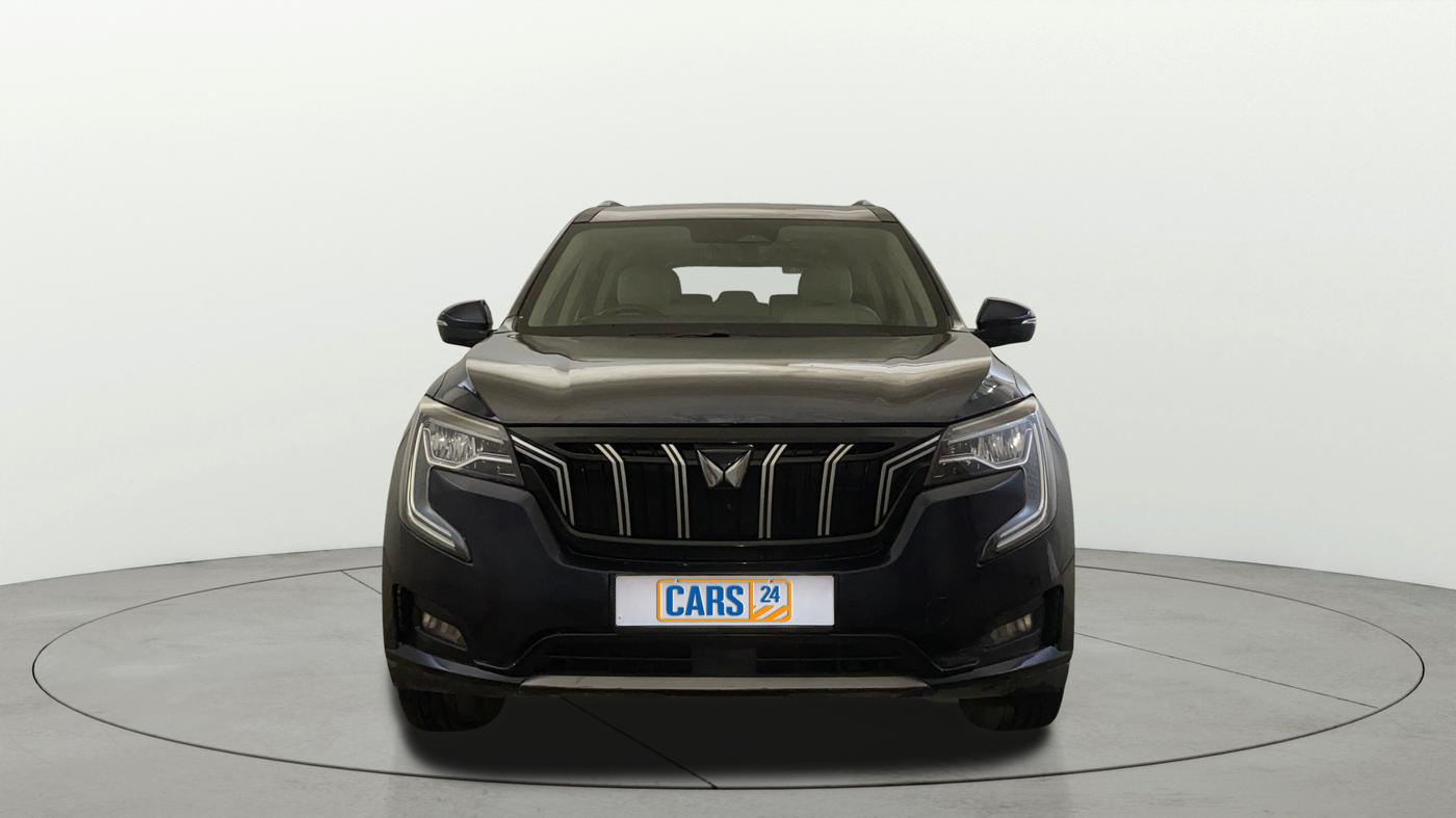 2021 Mahindra XUV700 AX7 Petrol MT 7 STR, Petrol, Manual, 88,649 km, Front