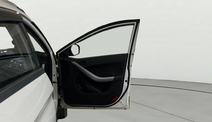 2022 Tata NEXON XE PETROL, Petrol, Manual, 44,218 km, RHS Front Door