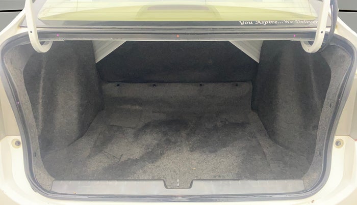 2017 Honda City 1.5L I-VTEC V MT, Petrol, Manual, 50,031 km, Boot Open Zoomed View