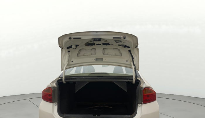 2015 Honda City 1.5L I-VTEC SV, Petrol, Manual, 1,10,770 km, Boot Door Open