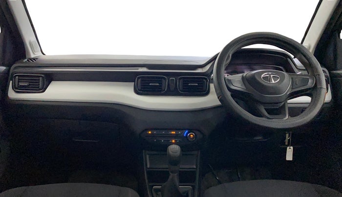 2023 Tata PUNCH PURE MT, Petrol, Manual, 33,214 km, Dashboard