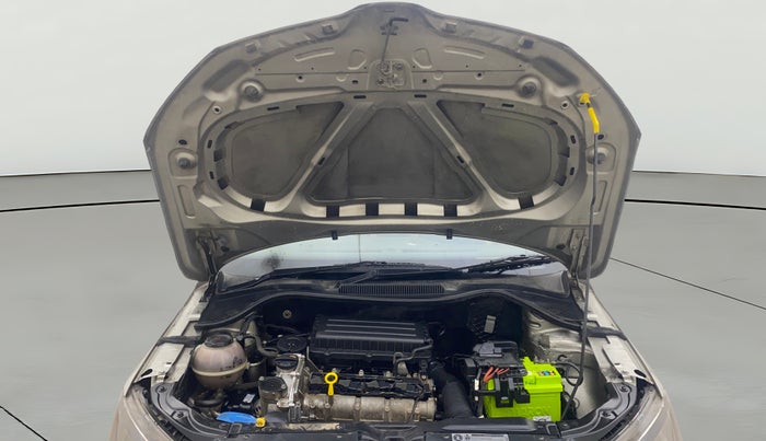 2017 Skoda Rapid AMBITION 1.6 MPI AT, Petrol, Automatic, 73,569 km, Open Bonet