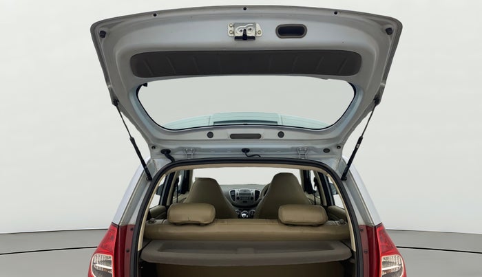 2013 Hyundai i10 SPORTZ 1.2 AT, Petrol, Automatic, 67,510 km, Boot Door Open