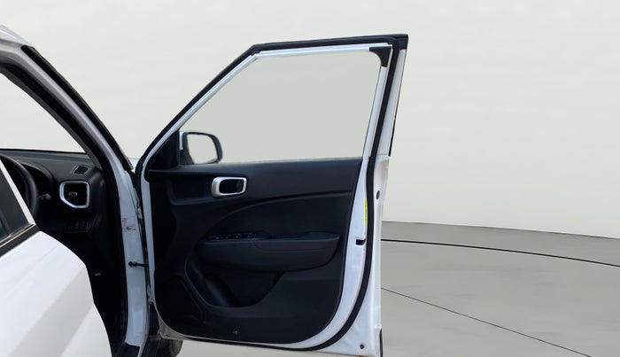 2022 Hyundai VENUE SX 1.0 TURBO IMT, Petrol, Manual, 24,097 km, RHS Front Door