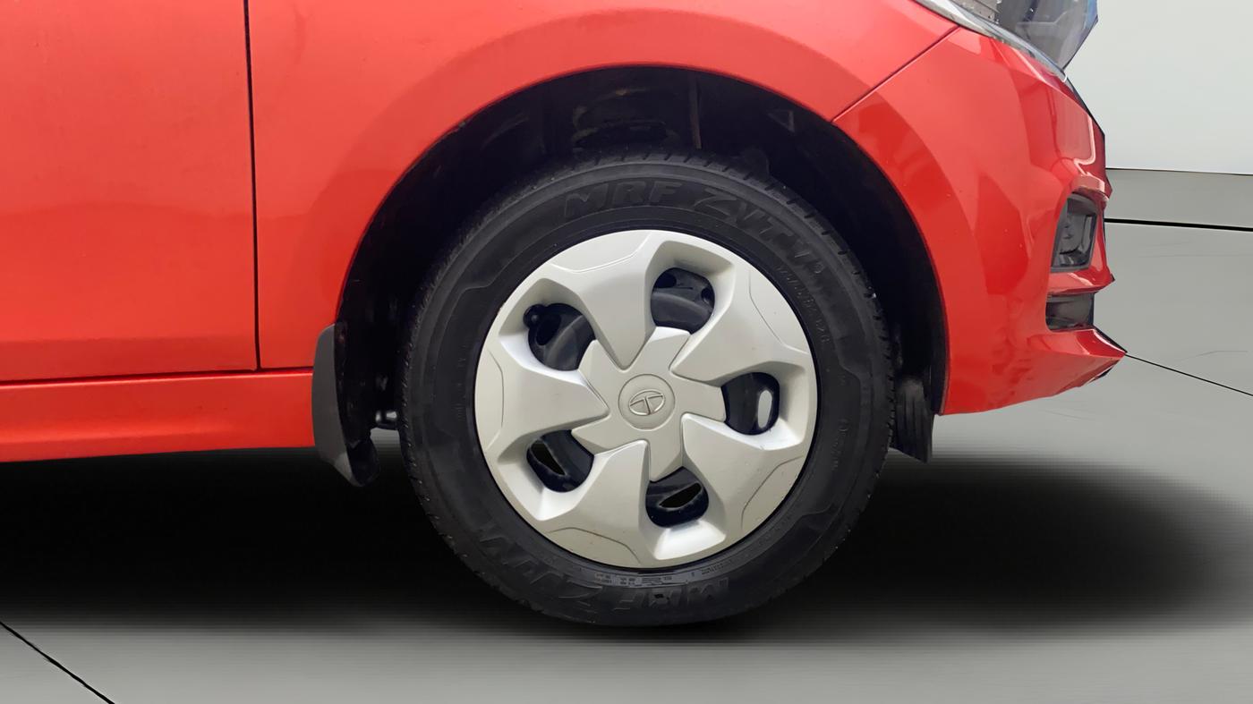 2023 Tata Tiago XT (O) PETROL, Petrol, Manual, 1,632 km, Right Front Wheel