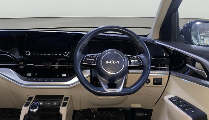 2022 KIA CARENS LUXURY PLUS 1.4 PETROL 7 STR, Petrol, Manual, 42,324 km, Steering Wheel Close Up