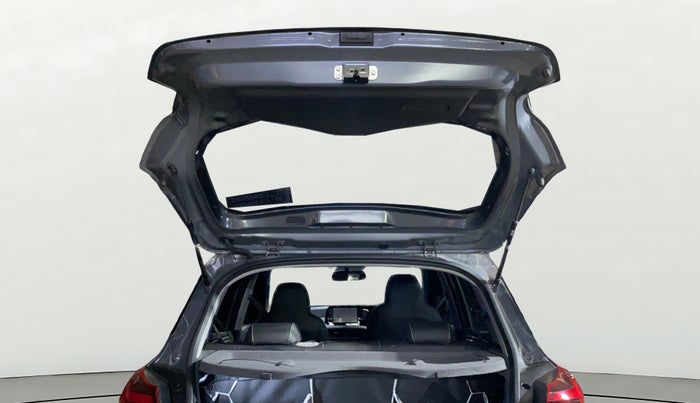 2025 Hyundai GRAND I10 NIOS Sportz (O) 1.2 Kappa AMT, Petrol, Automatic, 7,112 km, Boot Door Open