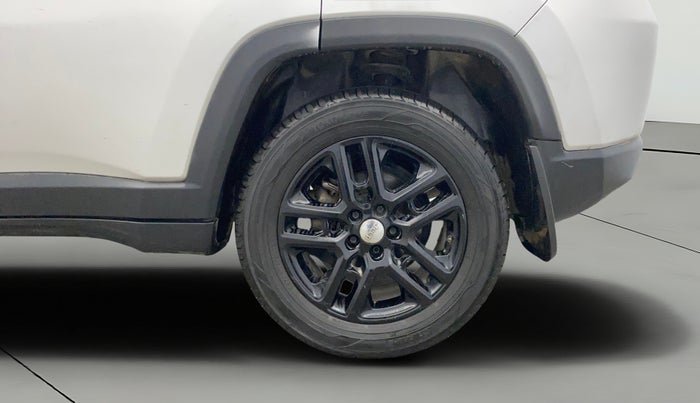 2017 Jeep Compass LIMITED (O) 2.0 DIESEL, Diesel, Manual, 91,339 km, Left Rear Wheel