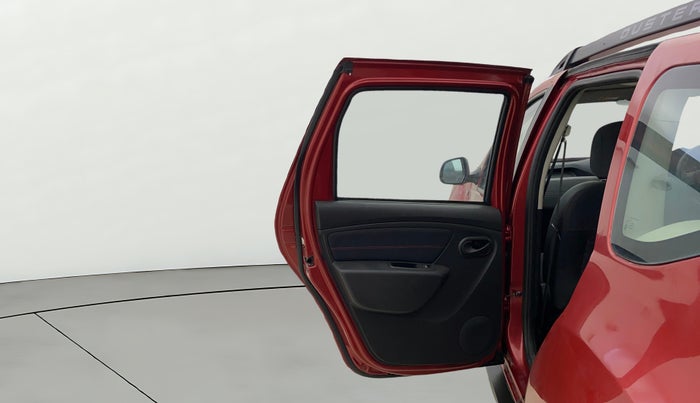 2018 Renault Duster RXS CVT, Petrol, Automatic, 32,660 km, LHS Rear Door