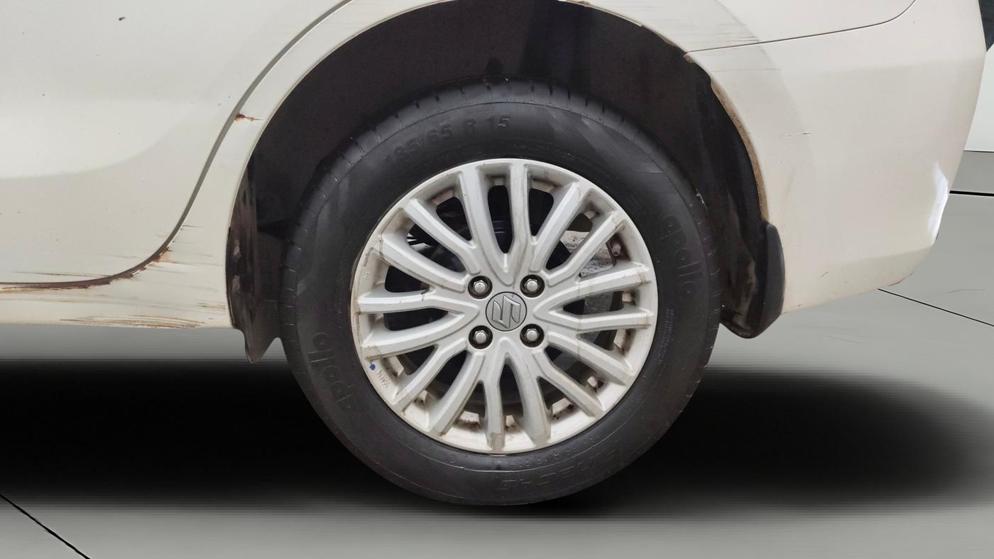 2024 Maruti Dzire ZXI CNG, CNG, Manual, 26,588 km, Left Rear Wheel