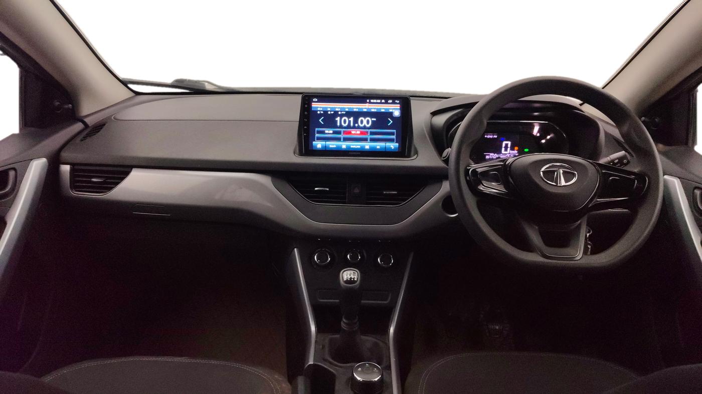 2021 Tata NEXON XE PETROL, Petrol, Manual, 35,694 km, Dashboard