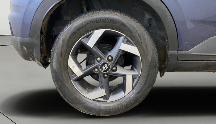 2021 Hyundai VENUE SX 1.0 TURBO, Petrol, Manual, 9,738 km, Right Rear Wheel