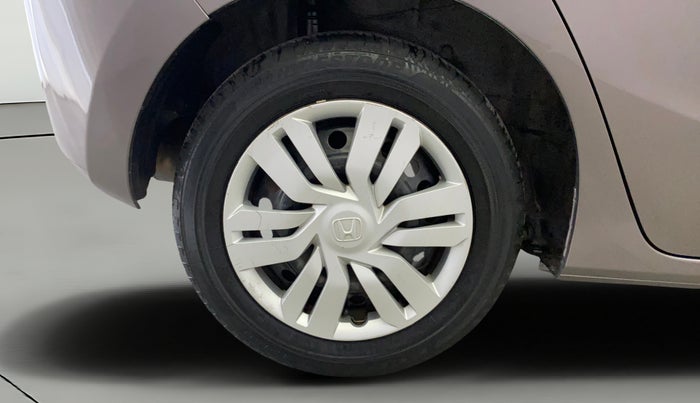 2015 Honda Jazz 1.2L I-VTEC SV, Petrol, Manual, 1,20,297 km, Right Rear Wheel