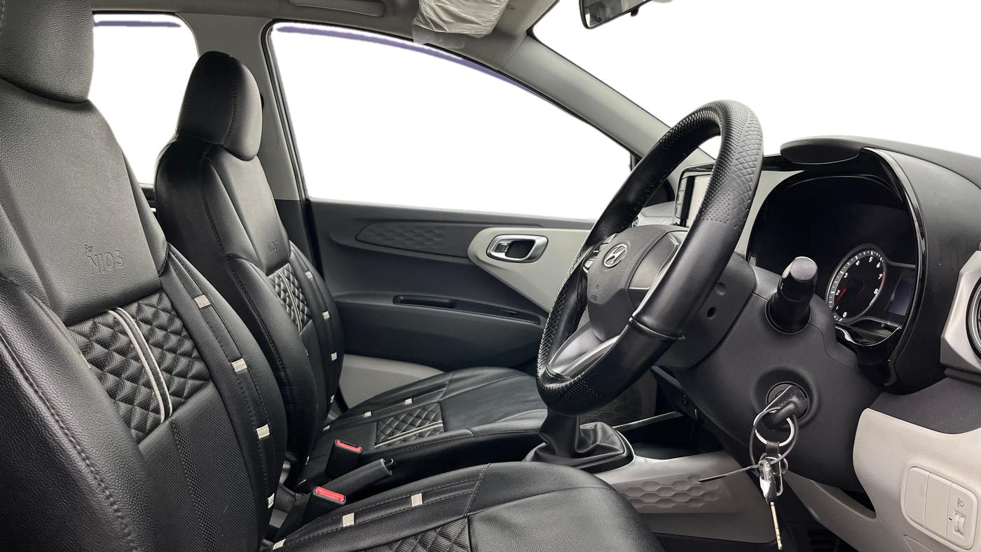 2020 Hyundai GRAND I10 NIOS SPORTZ 1.2 KAPPA VTVT, Petrol, Manual, 29,144 km, Right Side Front Door Cabin
