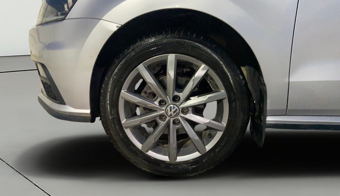 2020 Volkswagen Polo HIGHLINE PLUS 1.0L TSI, Petrol, Manual, 48,480 km, Left Front Wheel