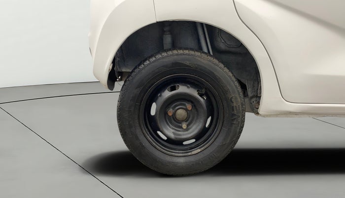 2018 Datsun Redi Go T, Petrol, Manual, 44,926 km, Right Rear Wheel