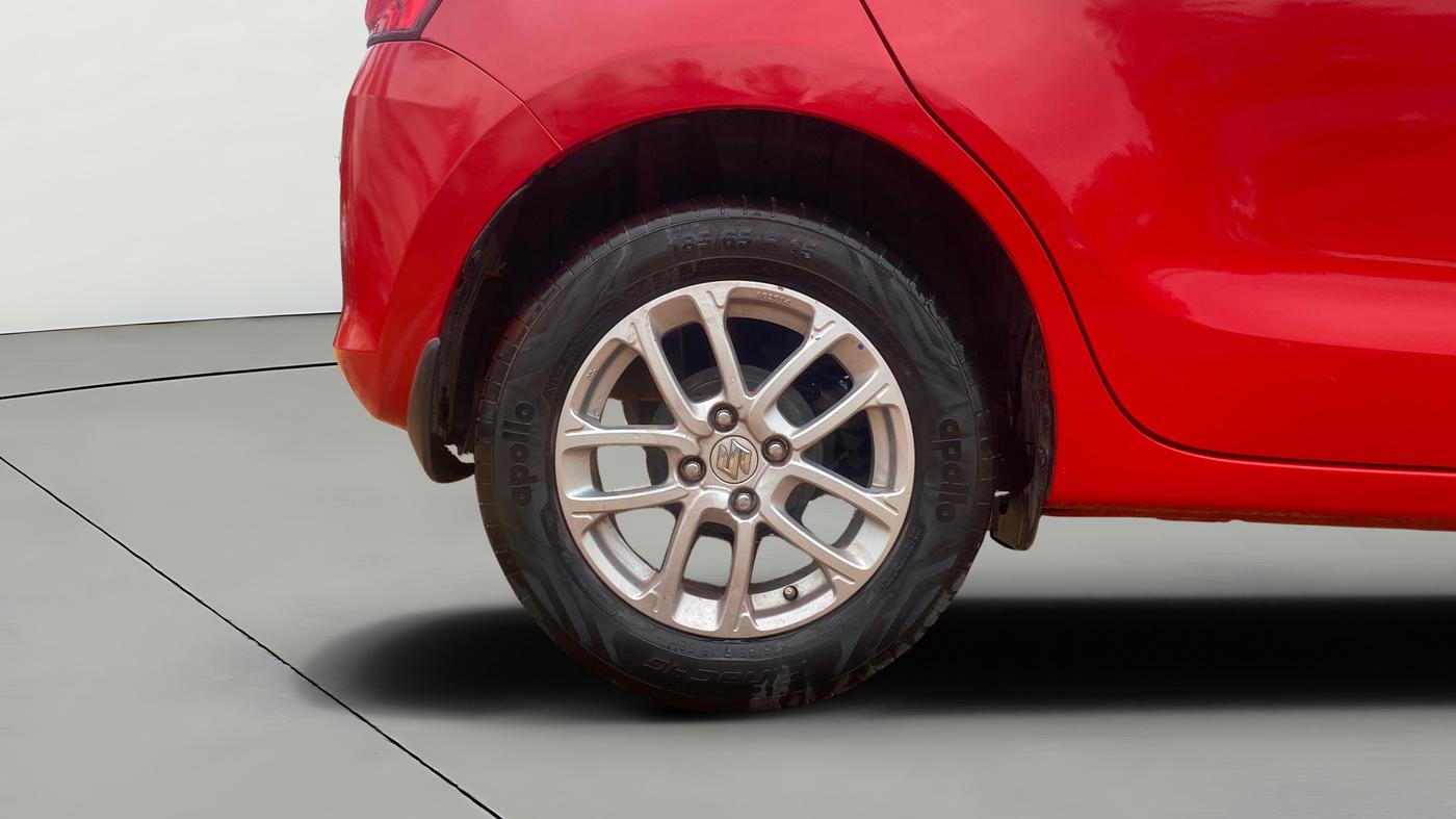2018 Maruti Swift ZXI AMT, Petrol, Automatic, 33,176 km, Right Rear Wheel