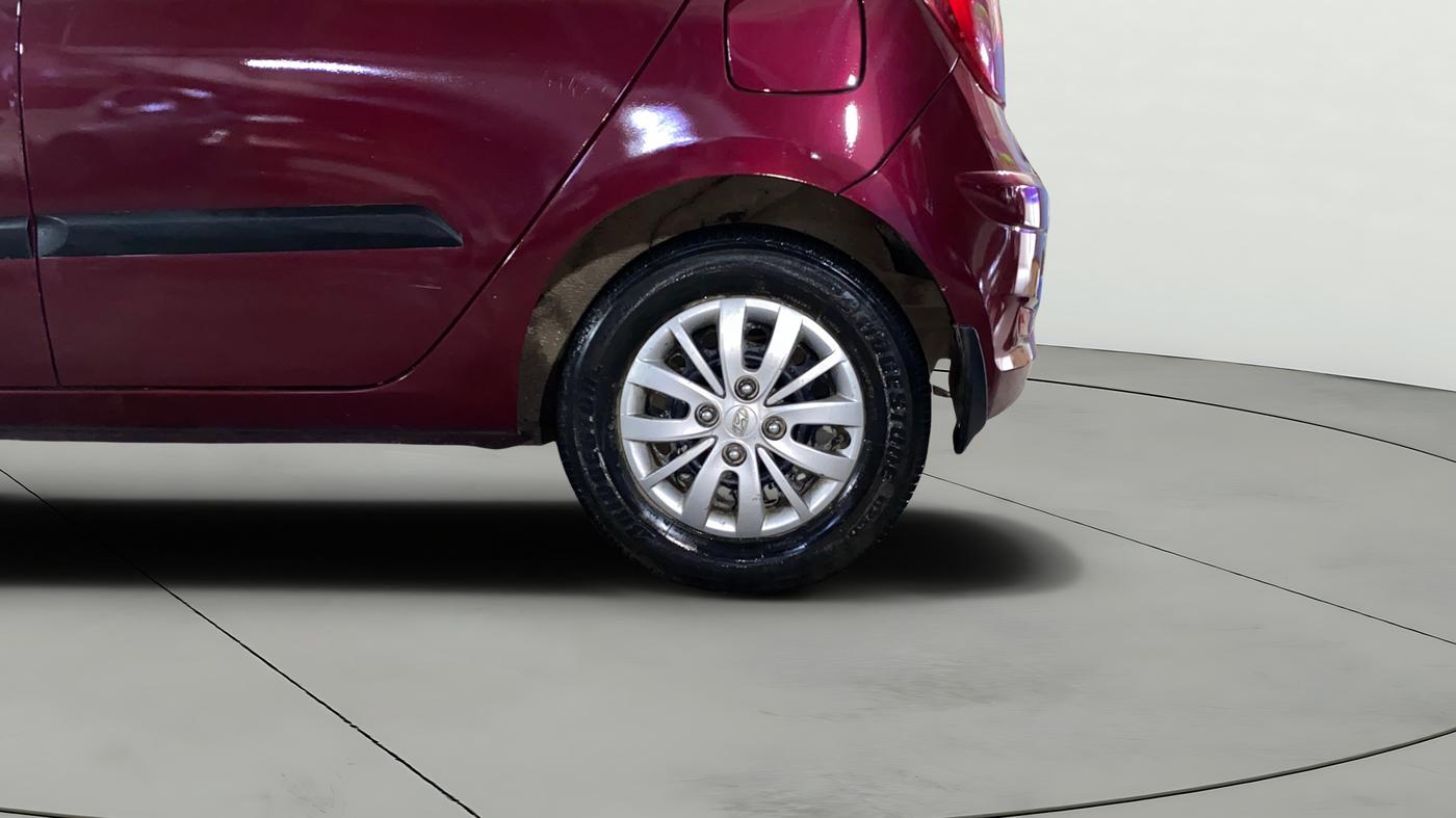 2014 Hyundai i10 SPORTZ 1.1, Petrol, Manual, 36,747 km, Left Rear Wheel
