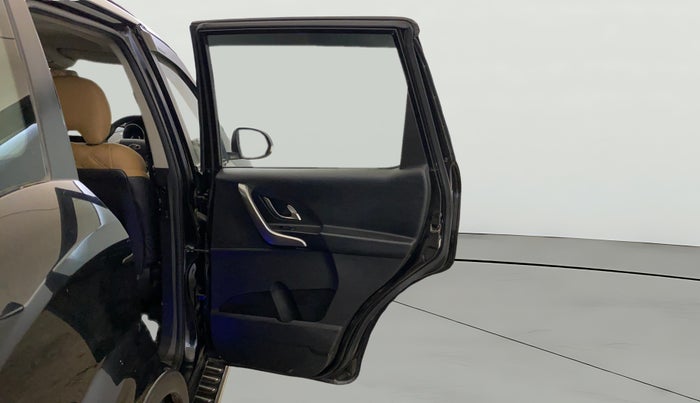 2021 Mahindra XUV500 W9 AT, Diesel, Automatic, 67,343 km, RHS Rear Door