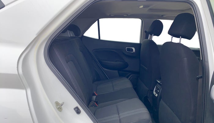 2019 Hyundai VENUE SX PLUS 1.0 TURBO DCT, Petrol, Automatic, 80,387 km, Right Side Rear Door Cabin