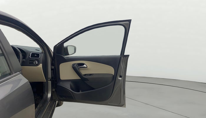 2013 Volkswagen Polo HIGHLINE1.2L, Petrol, Manual, 57,531 km, RHS Front Door