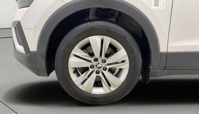 2023 Skoda KUSHAQ AMBITION 1.5 TSI MT, Petrol, Manual, 22,617 km, Left Front Wheel