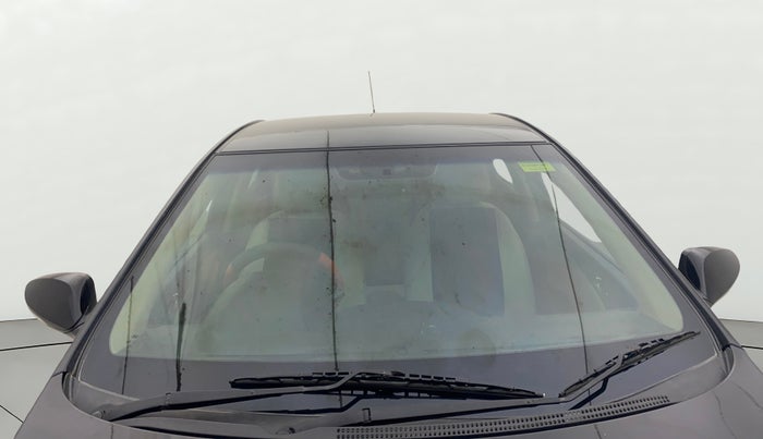 2013 Hyundai Verna FLUIDIC 1.6 CRDI SX, Diesel, Manual, 1,07,728 km, Front Windshield