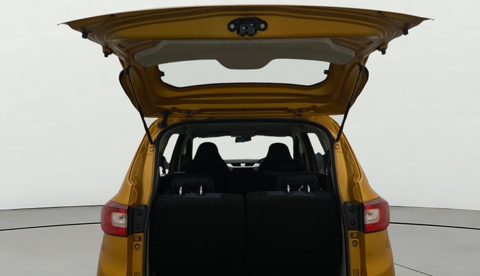 2019 Renault TRIBER RXZ, Petrol, Manual, 66,095 km, Boot Door Open